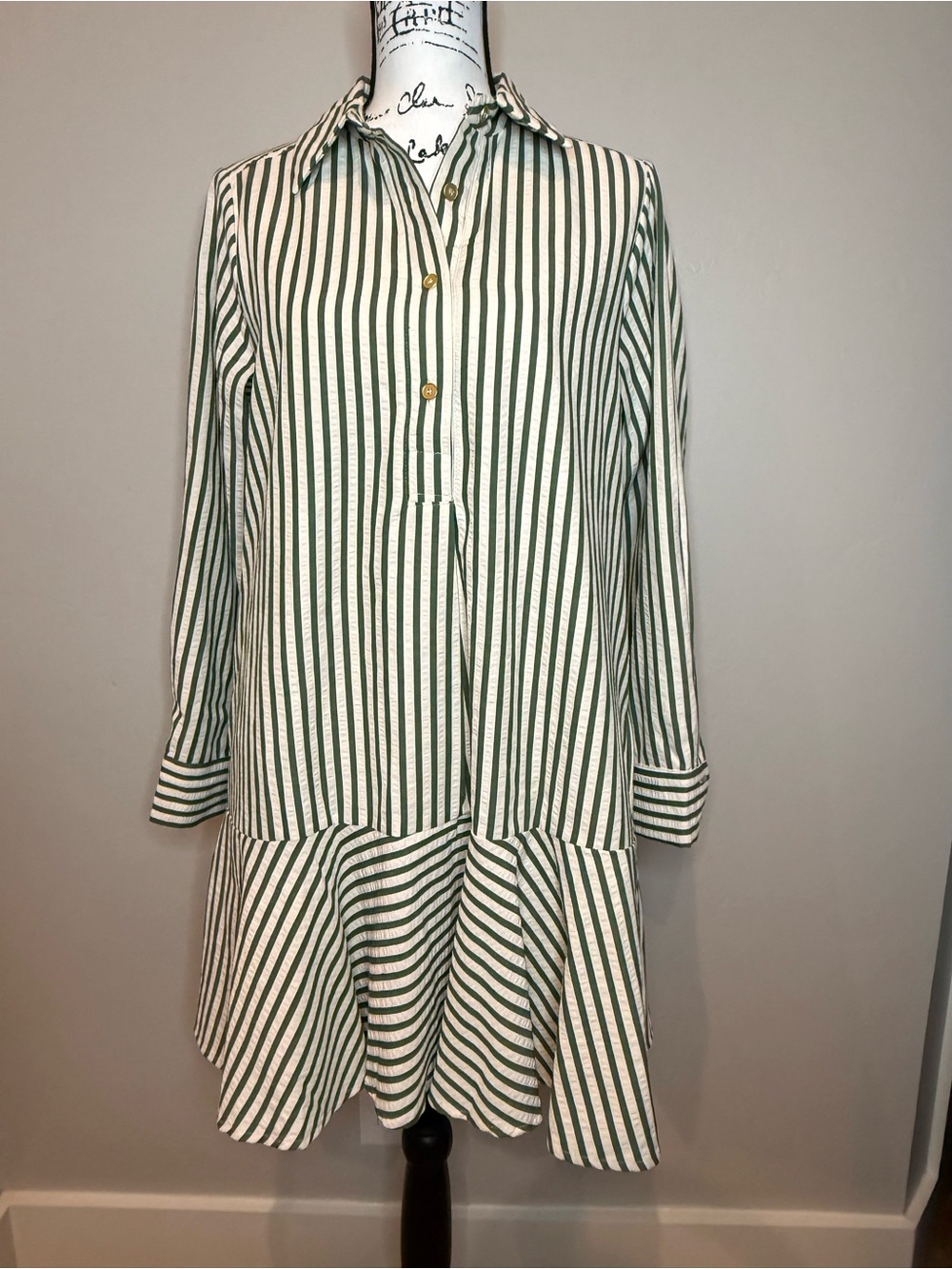 NWOT Entro Mover Green & White Striped Mini Shirt Dress w/Ruffle Hem, SMALL